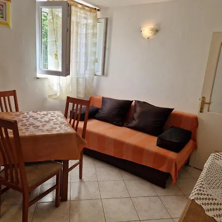 Luka & Sara Appartement *