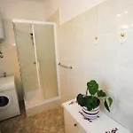 Luka & Sara Apartman Zára