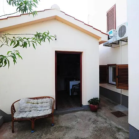 Luka & Sara Apartamento Zadar